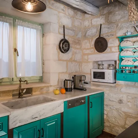 Apartment Petra Ii 'amanda' Filippos